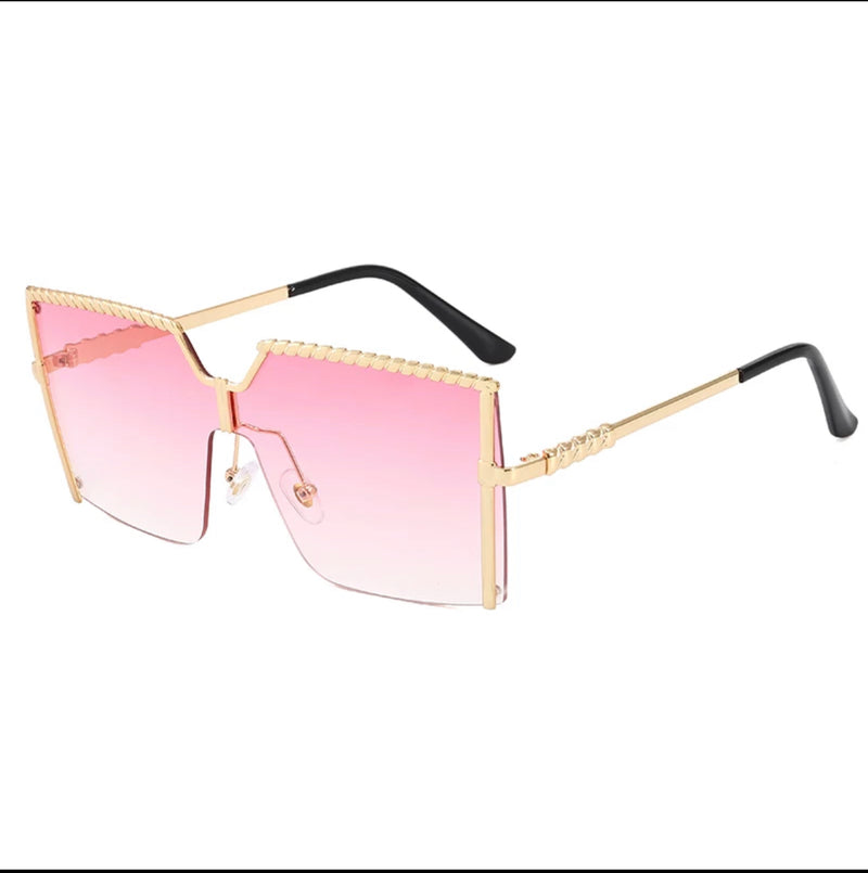 Posh Sparks Sunglasses - Mesmeric Chic 