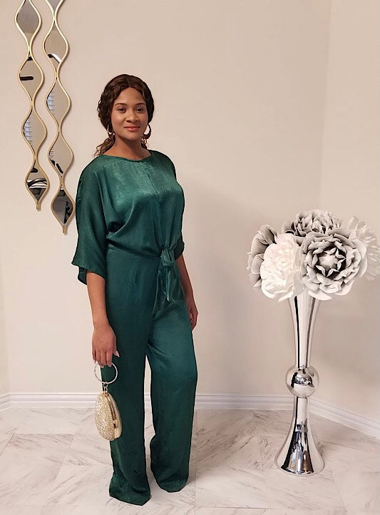 Glossy emerald jumpsuit - Mesmeric Chic 